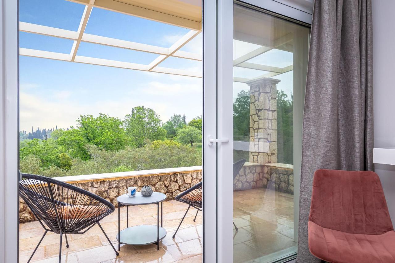 Nightingale Villa & Suites Corfu Gazátika Eksteriør billede